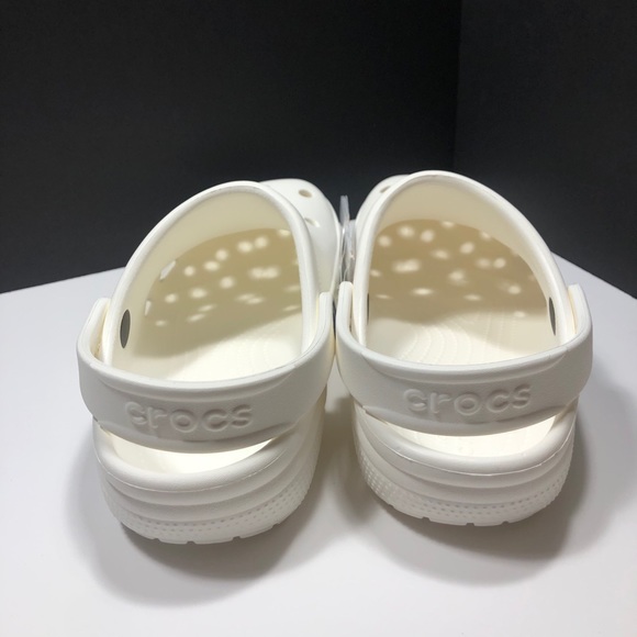 NEW🔥CROCS Classic Clog - Picture 9 of 13